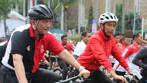 Luhut: Kita Harus Bangga Pakai Sepeda Lokal