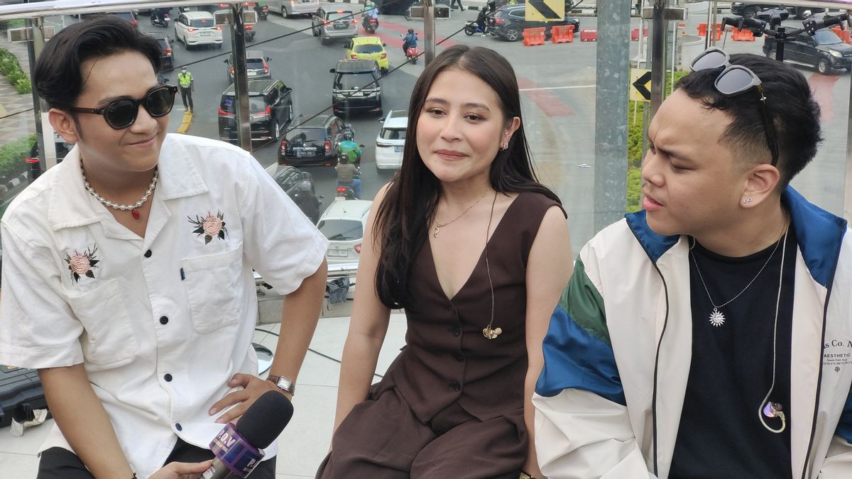 Prilly Latuconsina 成为 Single Tuk Singgah 的 Daun Jatuh 合作者