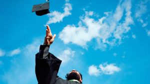 Beasiswa Unggulan 2025 Dibuka, Ini Golongan Masyarakat yang Tidak Bisa Ikut Mendaftar