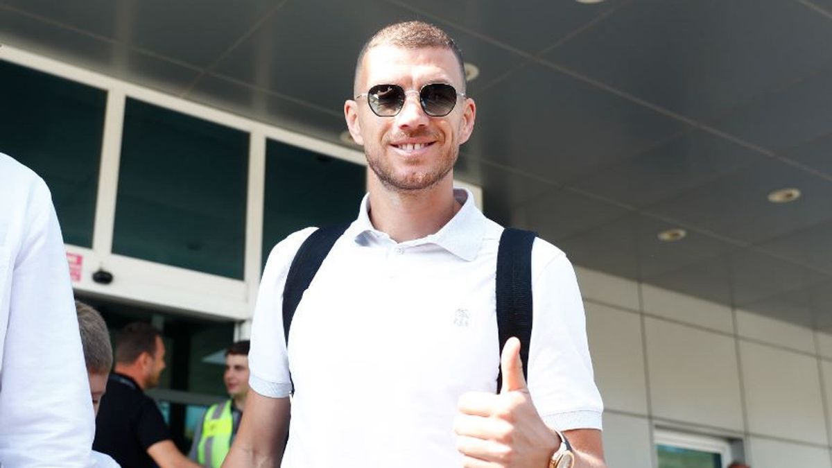 Ditawari Gaji Kecil di Inter Milan, Edin Dzeko Memilih Hijrah ke Turki