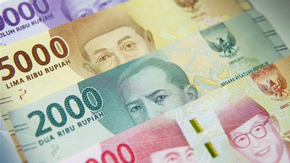 Rupiah Coule Et Atteint Rp15,223 Pour Un Dollar Américain