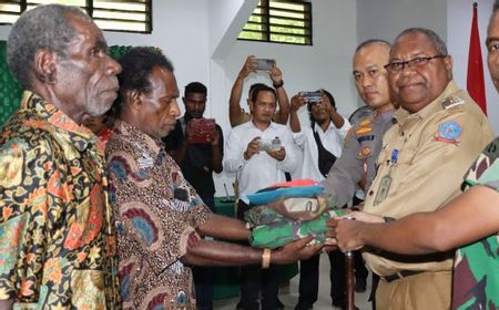 Datangi Polres Sorong Selatan, Tiga Anggota Pembebasan Papua Barat Nyatakan Setia ke NKRI