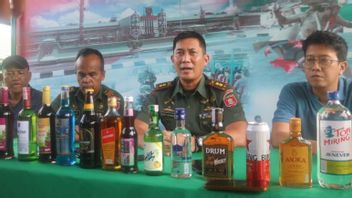 Tarakan Kodim Confiscates Hundreds Of Alcohol Bottles Without Documents