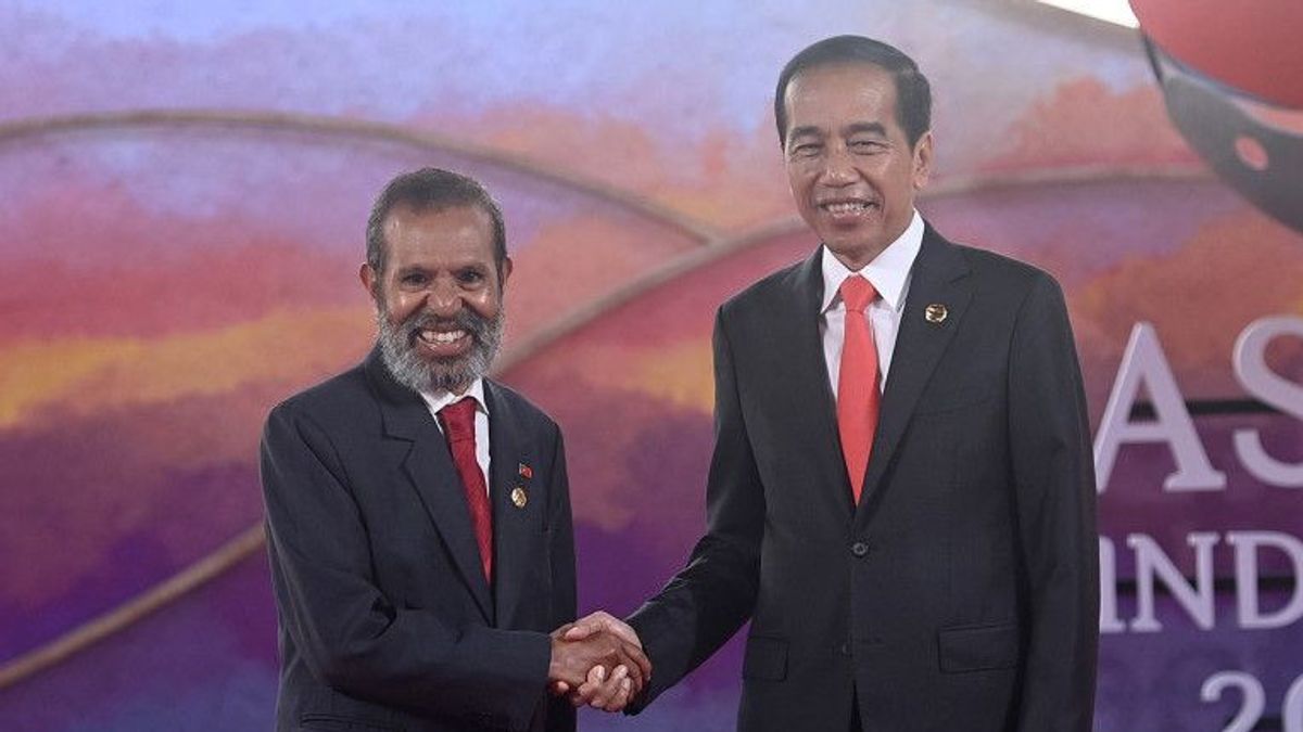 Presiden Jokowi Sambut Ketibaan Pemimpin Negara di Venue KTT ke-42 ASEAN