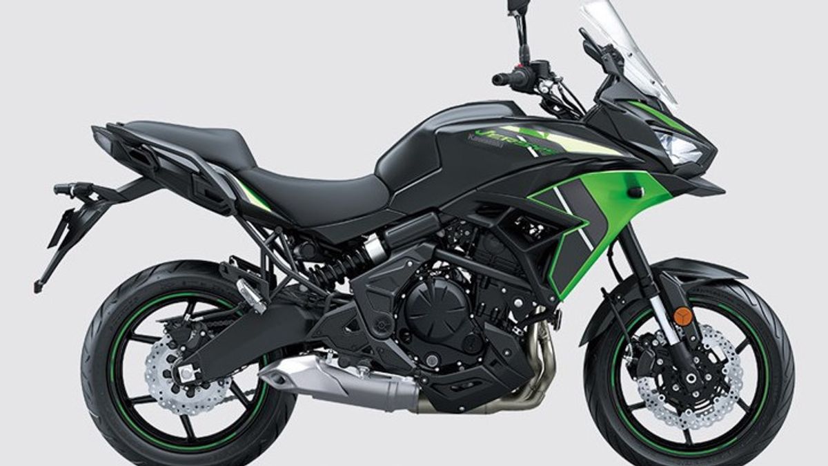 دراجة نارية كاواساكي هجينة أخرى تلد قريبا ، باستخدام منصة Versys