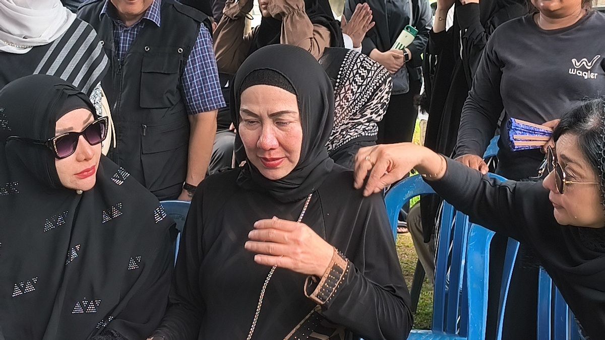Vena Melinda regrets that she had ignored her father's last wish.