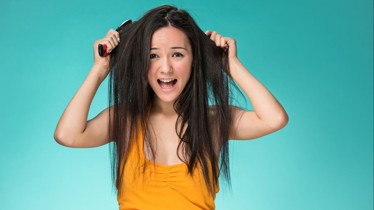 7 Tips agar Rambut Tidak Mengembang dan Lebih Mudah Ditata