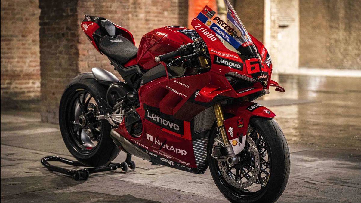 Ducati Panigale V4 Replika Francesco Bagnaia Siap Dilelang, Nilainya Capai Rp1 Miliar