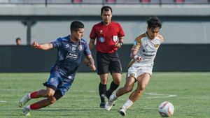 Arema FC Menang 2-1, Libas Dewa United yang Pincang dengan Sembilan Pemain