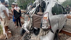 Korban Meninggal Akibat Mobil Tertabrak KA Bangunkarta Jadi 2 Orang