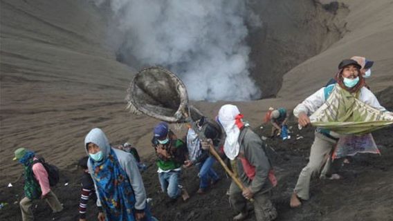 XI Cultural Preservation Center Protects Cultural Heritage Of The Tengger Tribe