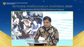 تقارير Airlangga إلى Jokowi ، من المتوقع أن يتباطأ النمو الاقتصادي في عام 2023