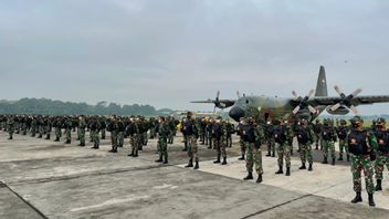 En Arrivant à Jakarta, 176 Agents Des Nakes De La TNI Renforcent La Gestion De La COVID-19 à Wisma Atlet Et Rusun Nagrak