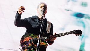 Tanpa Keterlibatan System Of A Down, Serj Tankian Umumkan Album Solo Baru