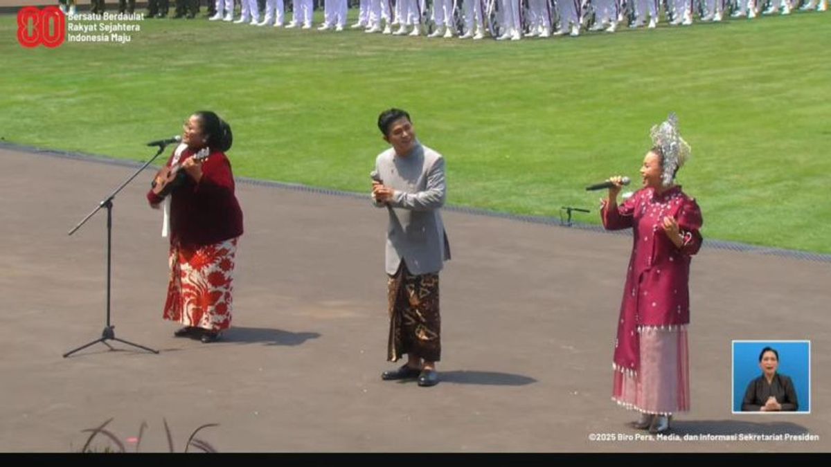 歌曲Nuansa Perjuangan由Merdeka Palace的一些Aris演唱