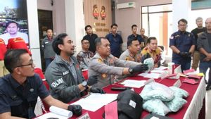Polresta Barelang Gagalkan Peredaran 887 Vape Obat Keras Etomidate