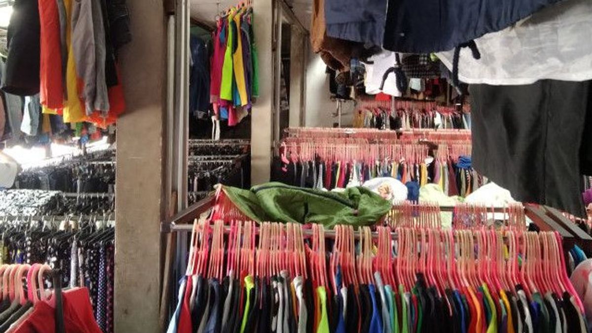 Pengamat Usulkan PPH Tinggi untuk Penjualan Pakaian Bekas
