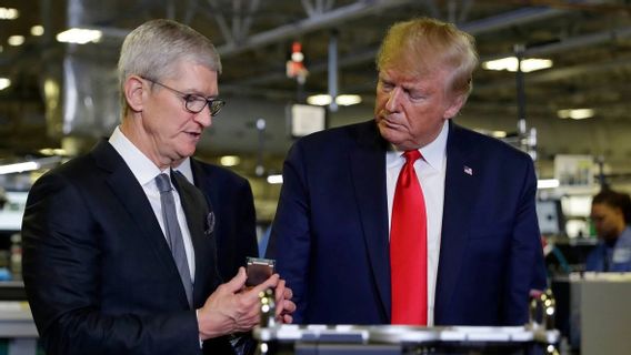 CEO Apple Sumbangkan Dana Rp16,2 Miliar untuk Pelantikan Donald Trump