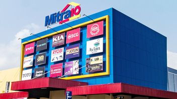 38th Mitra10 Outlet In Malang, Catur Sentosa Adiprana Boosts Performance