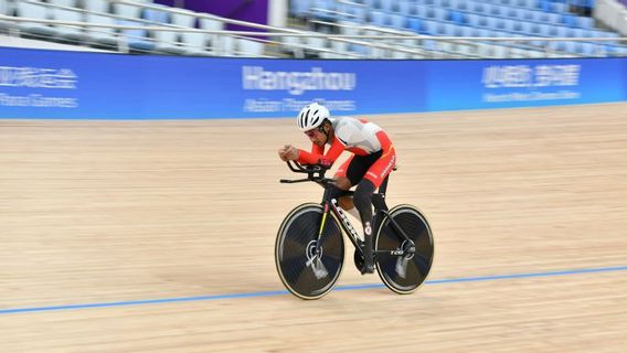 アジアパラ競技大会2023:インドネシアパラサイクリングチーム適応トラック