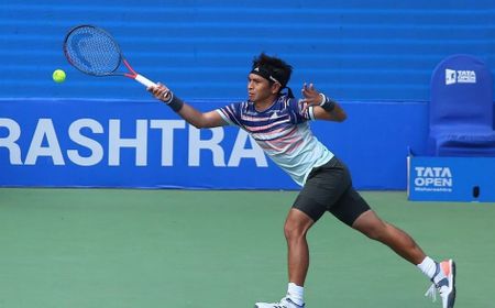 Ditekuk Wakil Tuan Rumah 2 Set Langsung, Christopher Rungkat Angkat Koper dari Australia Open 2022