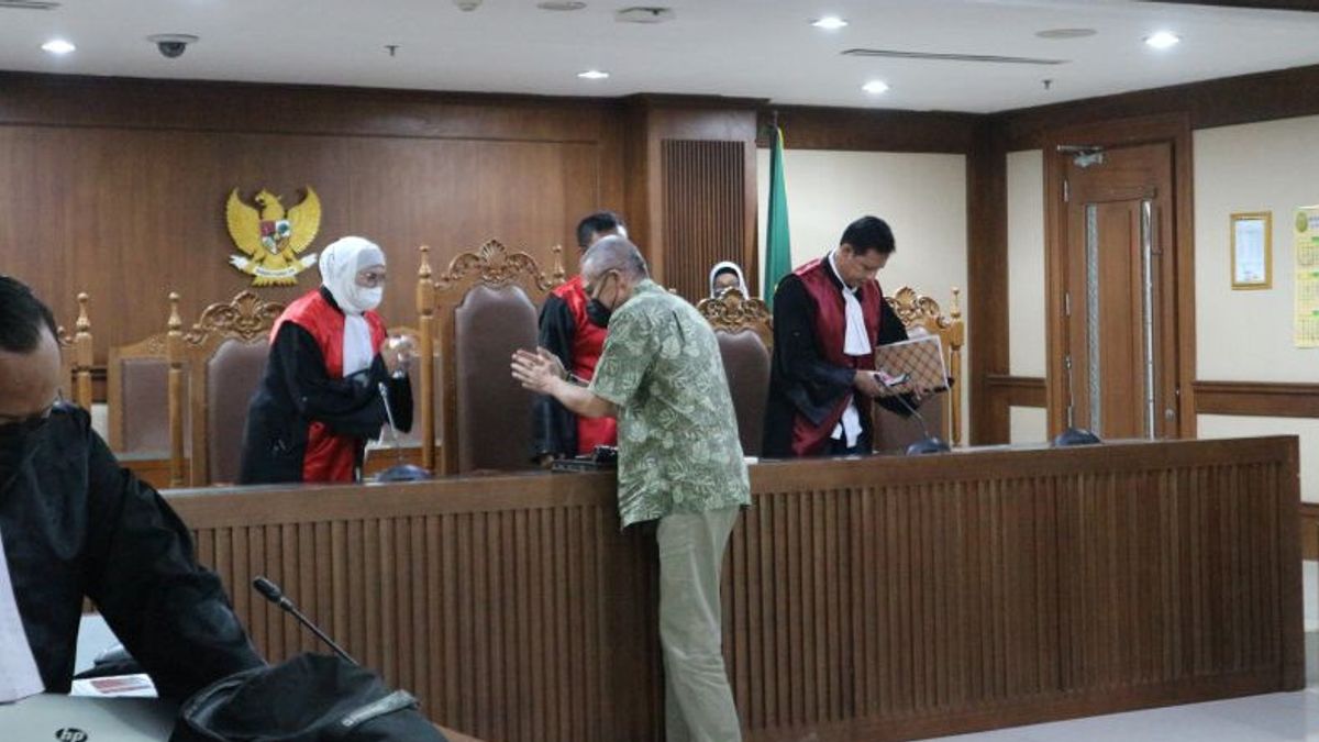 Former Waskita Karya Official Sentenced 4 Years In Prison