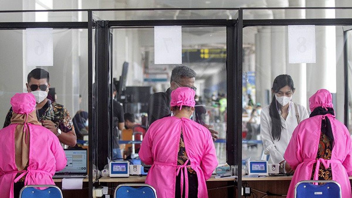 وزارة الصحة مطالبات سياسة بشأن قواعد للمسافرين الأجانب إلى إندونيسيا كافية لمنع المتغيرات الجديدة من COVID-19 BA.4-BA.5