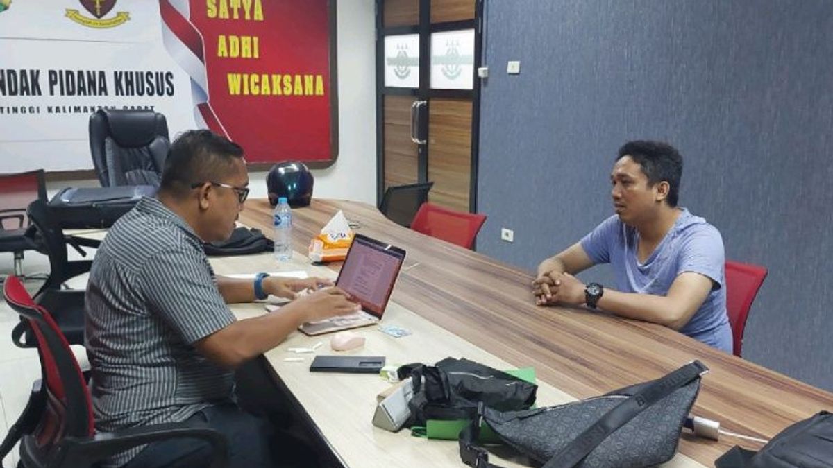 Prosecutors Arrest TW Of PLTMH Project Corruption Suspect In Kapuas Hulu