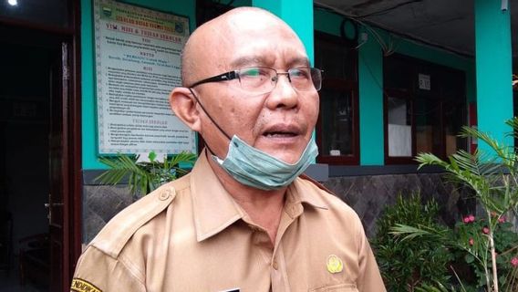 A Number Of Students Were In Class When A Teacher In Bandung Was Stabbed To Death With A Kitchen Knife