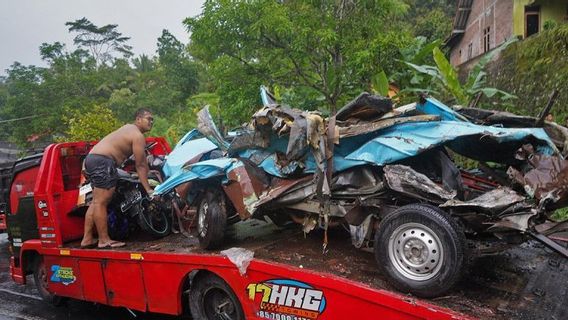 Pascakecelakaan Maut, Polisi Larang Truk Sumbu Tiga Lintasi Jalan Magelang-Purworejo