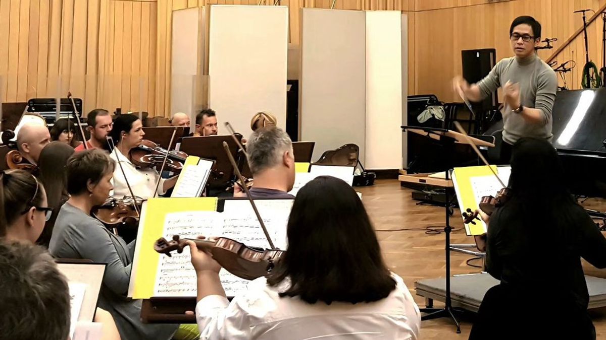 Unité culturelle dans la variété des nids, concert intitulé symphonie indonésienne accompagné de l’Orchestre Twilite et Addie MS