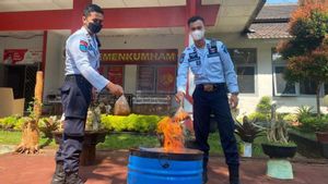 Napi di Semarang Pesan Makanan Berisikan Pil Koplo