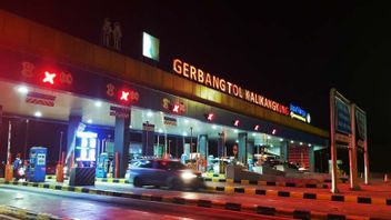 <i>One Way</i> Mudik 2022 Malam Ini: Arus Lancar, Tol Kalikangkung Semarang Siap Terima Kendaraan Pelat B dari Cikampek