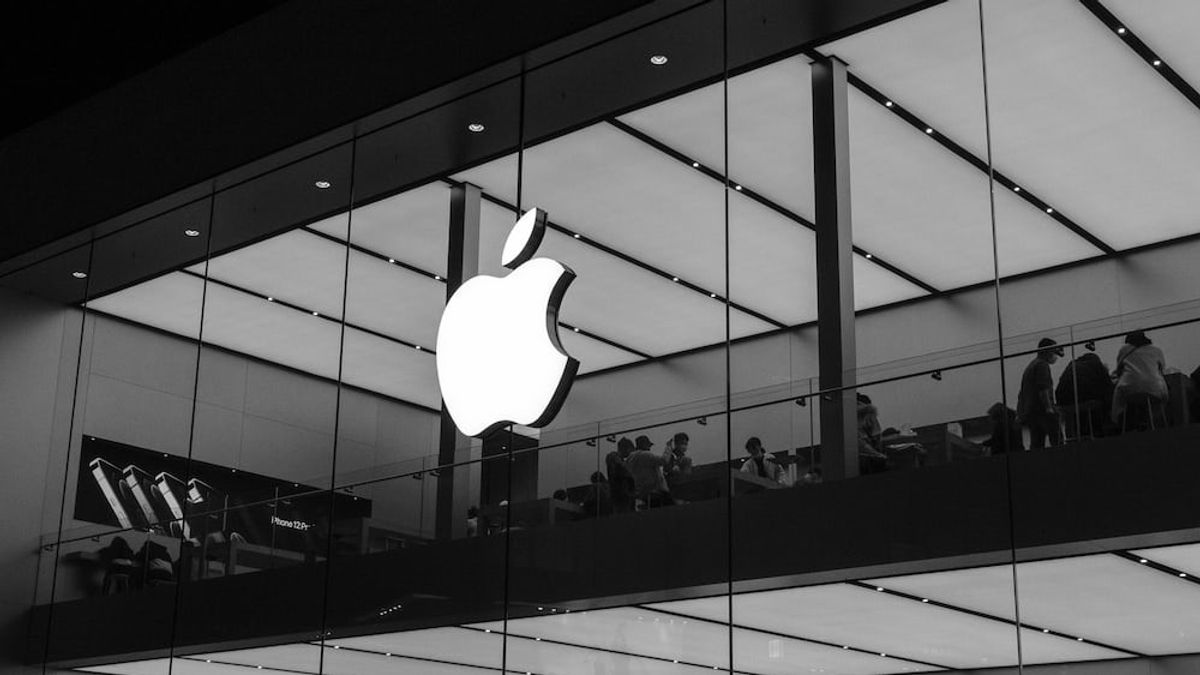 Apple CEO、自社のAI技術開発が遅れていることを否定