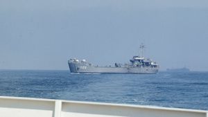 Penjaga Pantai China Tabrak-Rusak Kapal Filipina di Laut China Selatan