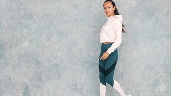in : 5 positions à pied