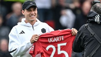 Manuel Ugarte a fallu longtemps pour Manchester United en forme et en défense