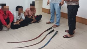 3 Remaja di Kemayoran Bawa Celurit Ukuran 1 Meter