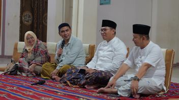 Sudaryono와 Taj Yasin은 중앙 자바 주지사 선거에 함께 출마하기로 동의합니까?