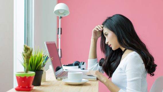 Mengapa Senin Terasa Berat? Kenali Penyebab dan Cara Efektif Mengatasi Stres Awal Pekan