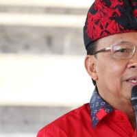 Gubernur Koster Tetapkan UMP 2026 Bali Rp3,2 Juta 