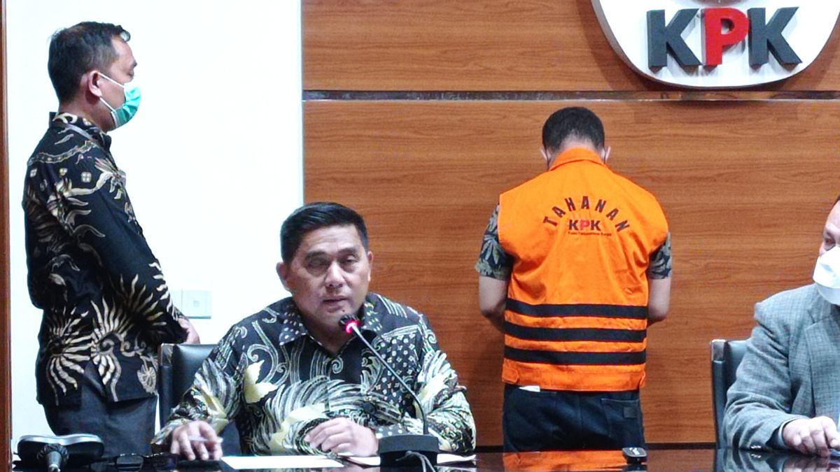Claiming To Be Sick, Ambon City Mayor Richard Louhenapessy Turns Out He Was Traveling In Jakarta