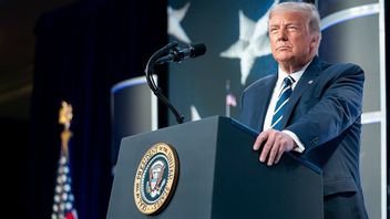 Les Médias Américains Réticents à Couvrir Trump En Raison Du Diagnostic Covid-19 Du Président