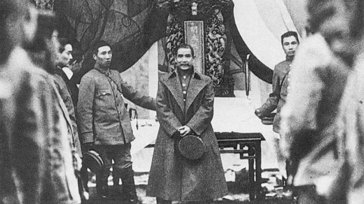 1911 年 10 月 10 日,中国革命在今日历史上颠覆青辰王朝