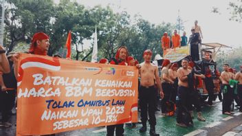 Rejecting The Increase In Fuel Prices, The Labor Union Holds A Demo At The Jakarta City Hall: Such Actions Will Take A Full Month