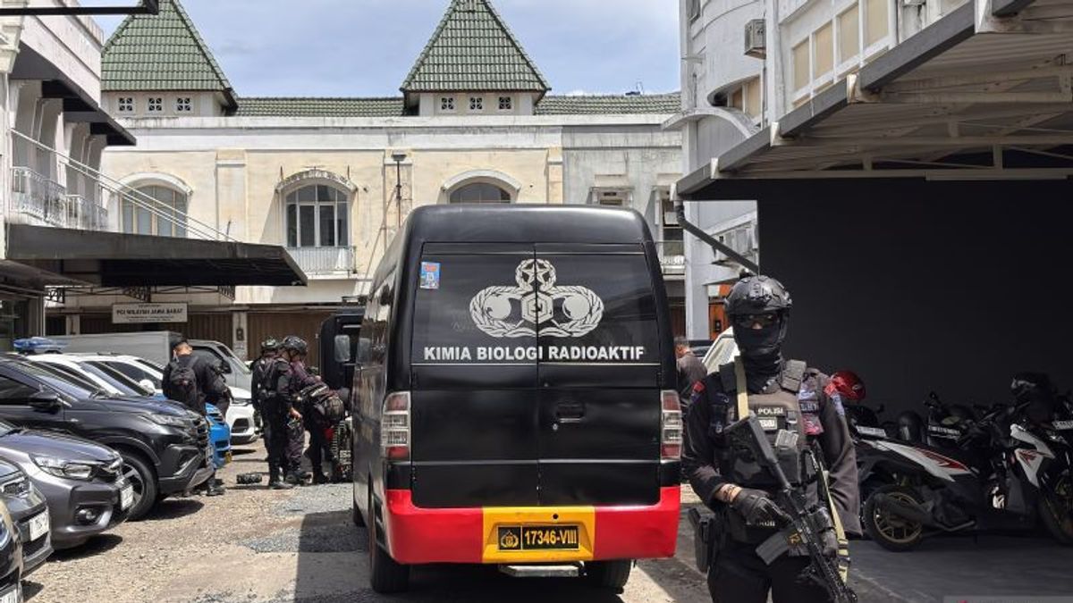 'Saya Tak Berani Mendekat': Cerita Asep Temukan Kotak Berkabel di Depan Gereja GKPS Bandung