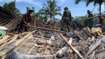 "خضيفة" تضمن مساعدات Rp10-Rp50 مليون للأضرار التي لحقت بالمنازل بسبب زلزال مالانغ