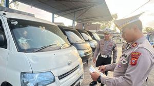 Dikeluhkan Angkutan Lokal, Mobil Travel Ilegal Beroperasi di Garut Disita Polisi 