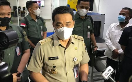 Mobil Ketua DPP PSI Terperosok Sumur Resapan, Wagub DKI Riza Patria: Tidak Perlu Dipermasalahkan