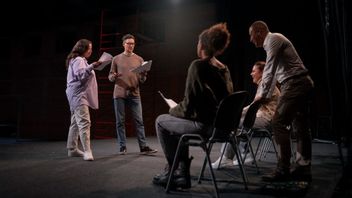 6 Ciri Khas dari Teater Modern yang Jauh Berbeda dari Era Sebelumnya